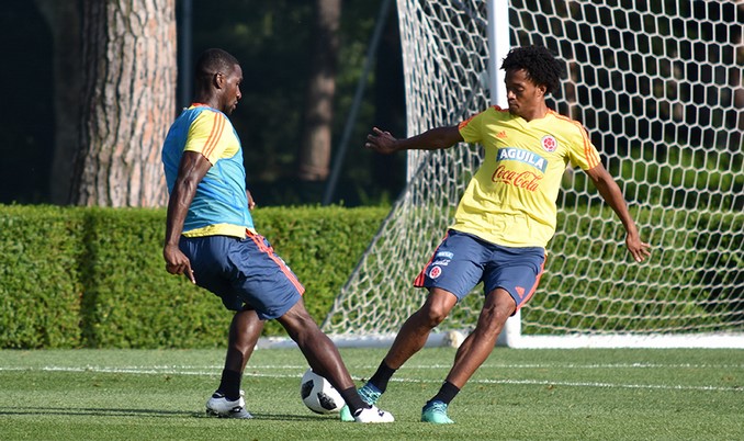 Dos jugadores se sumaron a los trabajos de campo de la Selección Colombia 2 Zapata Cuadrado Copiar