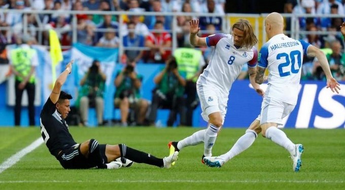 Caballero fue el elegido para defender el arco de Argentina, Armani deberá esperar