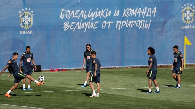 ¡Equipo de gala! Así formaría Brasil para su debut mundialista