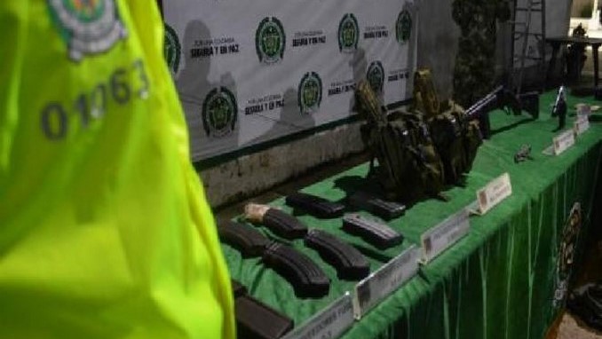 Capturaron a hombre en Amazonas con abundante material de guerra