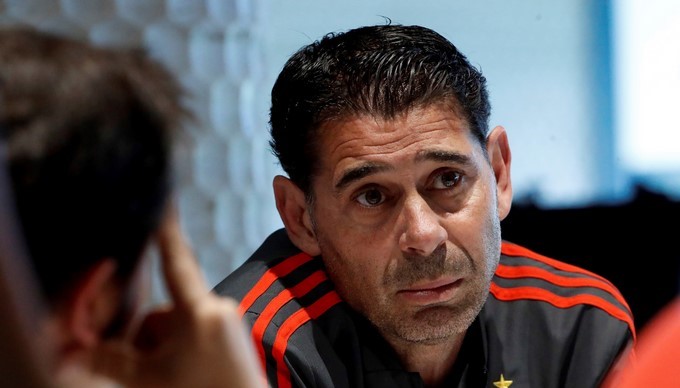 España “tiene derechos de autor”, considera Hierro que elogia a Lopetegui
