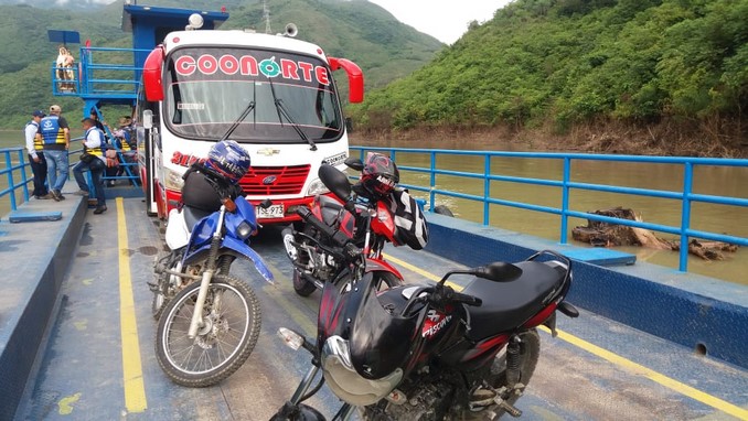 El ferri en Hidroituango ya está prestando servicio a la comunidad