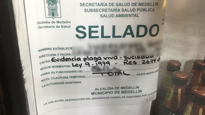 Varios locales clausurados en Medellín por malas condiciones higiénicas y otros por comercializar licor de contrabando