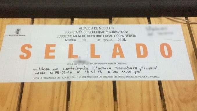 Varios locales clausurados en Medellín por malas condiciones higiénicas y otros por comercializar licor de contrabando