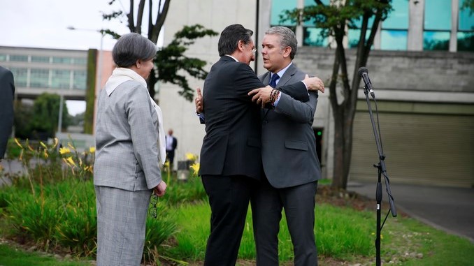 Iván Duque y fiscal Néstor Humberto Martínez sostuvieron una reunión