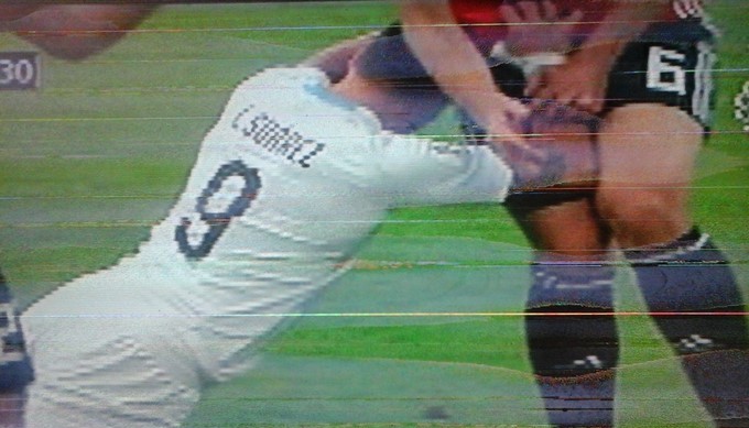 Que no falte el show de Luis Suárez en un Mundial, ahora hizo esto