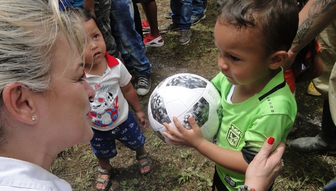 Al estilo 'Golpe de Estadio 2', actores del conflicto y víctimas se enfrentaron a un partido amistoso en Dabeiba