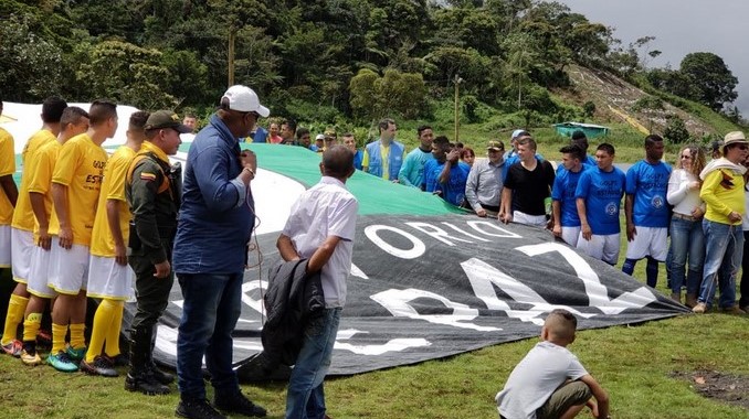 Al estilo 'Golpe de Estadio 2', actores del conflicto y víctimas se enfrentaron a un partido amistoso en Dabeiba