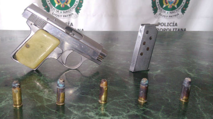 FOTOS: Armas, marihuana incautada y jíbaros capturados arrojaron procedimientos en Itagüí 3 Arma_de_Fuego_Pistola