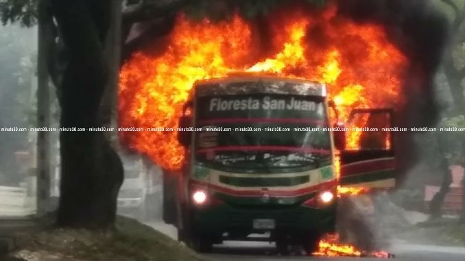 Bus_incendiado_Calasanz_3