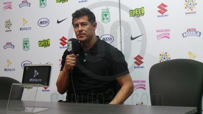 Jorge Almiron entrenador Nacional 5