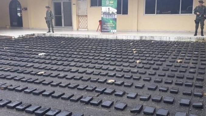 En un contenedor que llevaba elementos médicos desechables pretendían enviar a Holanda 835 kilos de cocaína