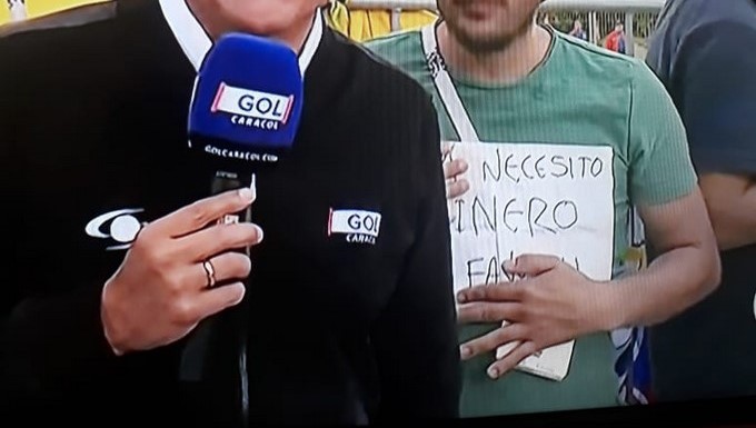 EN FOTO: “Mamá necesito dinero”, colombiano en Rusia