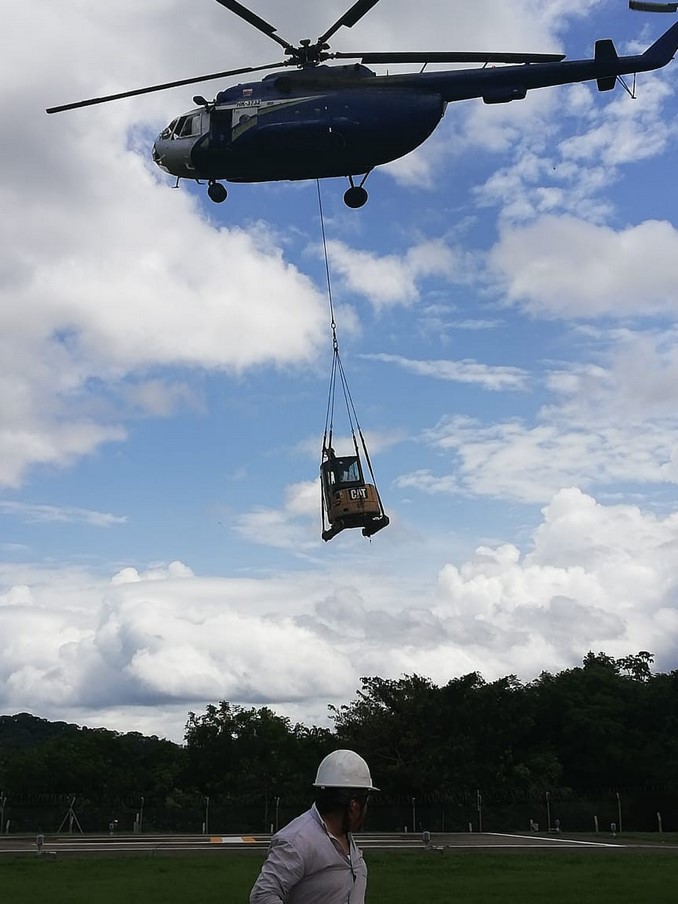 Siguen las labores para controlar emergencia tras derrame de crudo en Puerto Boyacá