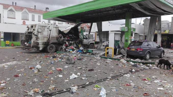 Varios heridos tras explosión en estación de gasolina en Chía, Cundinamarca
