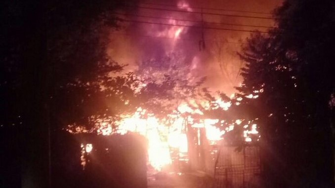 Incendio en bodegas de reciclaje de Cali dejó dos heridos