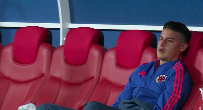 ¡Tus lágrimas, una vez más! 1 james llorando Copiar