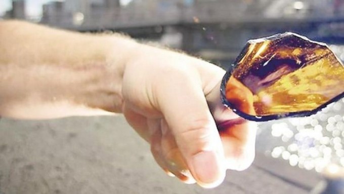 Irá a la cárcel por golpear con un pico de botella y atracar a un taxista en el sector Estadio 1 pico cuello botella
