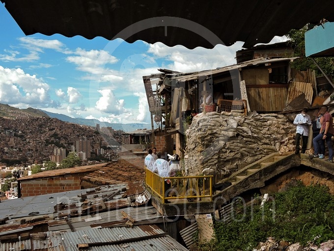 Menor asesinado en el barrio La Independencia Comuna 13 Medellín