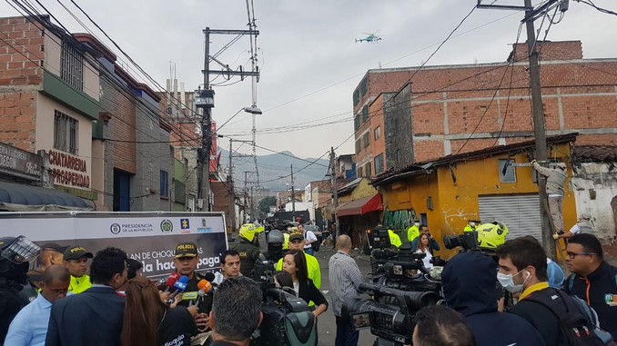 VIDEO y FOTOS: Así fue el Megaoperativo para desmantelar el "Bronx de Medellín" en la Avenida de Greiff 8 Bronx_Medellin_2