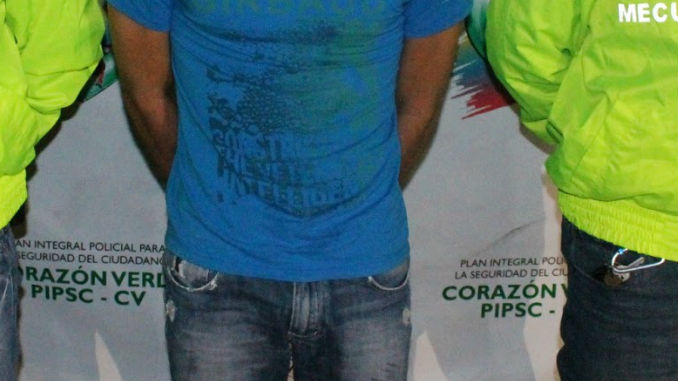 Capturado en el Barrio Antioquia con un arma de fuego en su poder 1 Capturado3