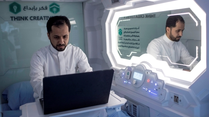 Video: Así luce primer hotel cápsula futurista que aloja a los peregrinos musulmanes que llegan a La Meca