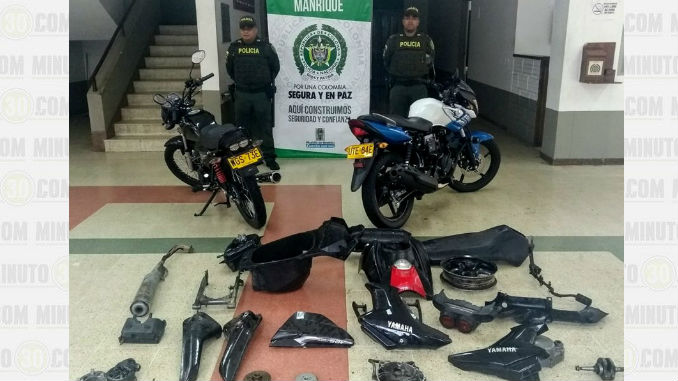 Motos