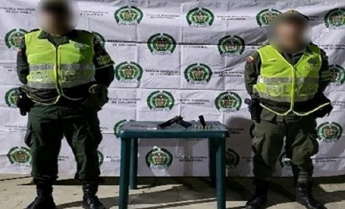 En diferentes operativos, la Policía en Córdoba incautó 14 armas de fuego y capturó a tres personas