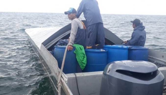 Incautaron embarcación en Nariño que, al parecer, era usada para transportar estupefacientes