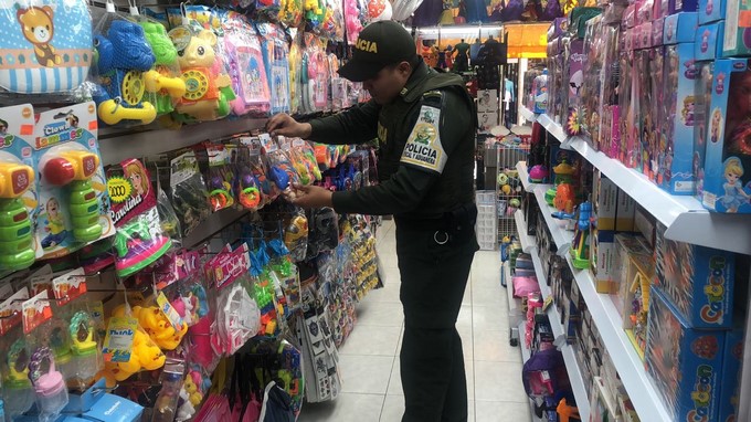 Juguetes, mercancía de contrabando