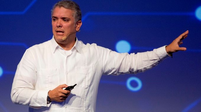 Duque invita a Colombia a “cambiar de perspectiva” para impulsar el sector de las TIC