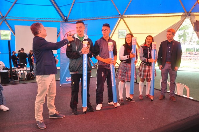 Los beneficios y la gran sorpresa que recibirán los mejores en las Pruebas Saber 11°