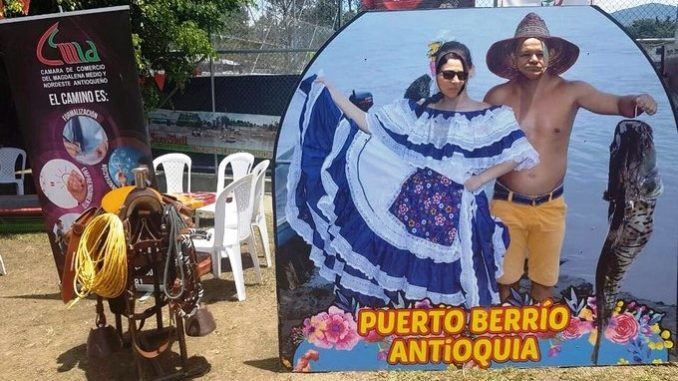 puerto_berrio_fondas_3