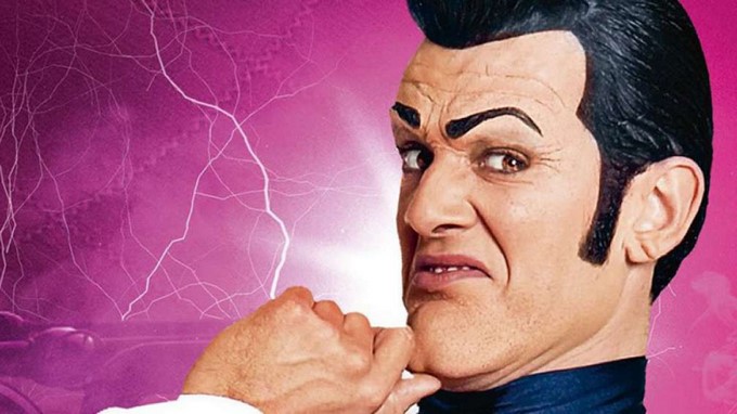 El fallecido actor Stefan Karl como "Robbie Rotten" en Lazy Town