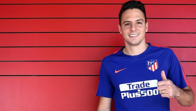 Santiago Arias ya se entrena con el Atlético 1 santiago arias Copiar