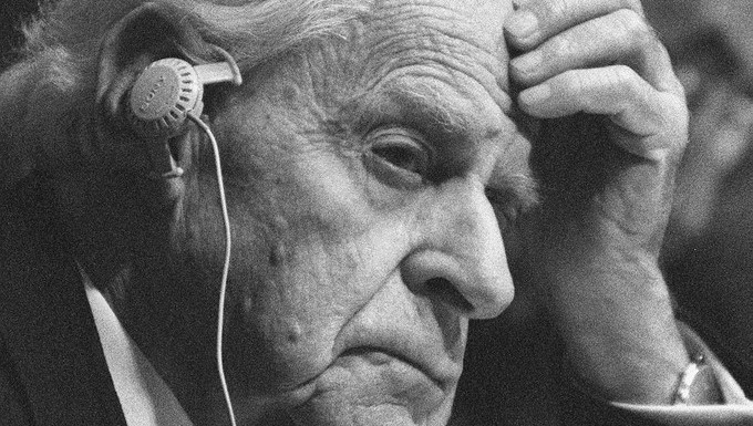 Imagen de 1991 del filósofo Karl Popper en Barcelona. EFE/Archivo