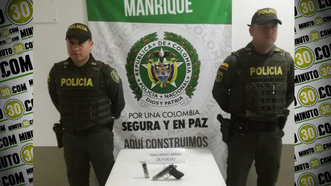 Pistola_Manrique