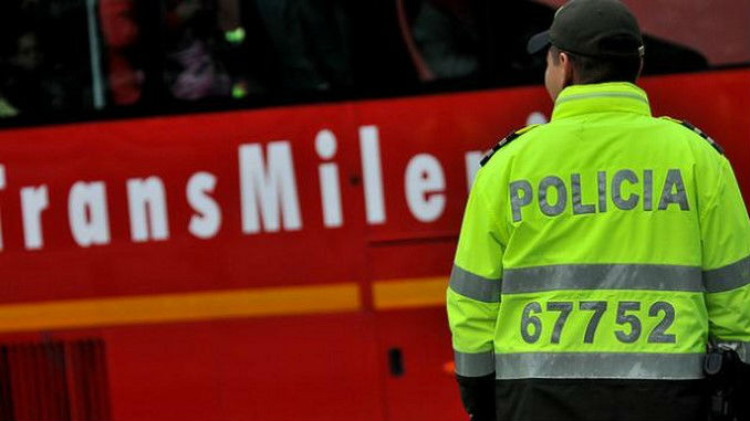 Transmilenio_Policia