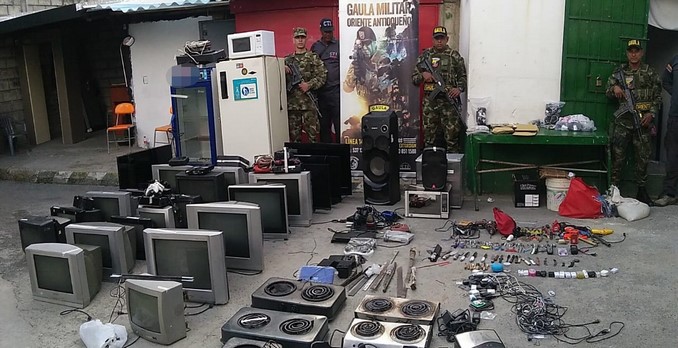 Fiscalía allanó cárcel en Rionegro e incautó cientos de elementos prohibidos por el sistema penitenciario