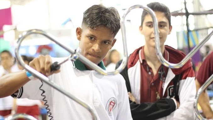 En Medellín adelantana feria de educación superior, denominada Feria Avanza al siguiente Nivel