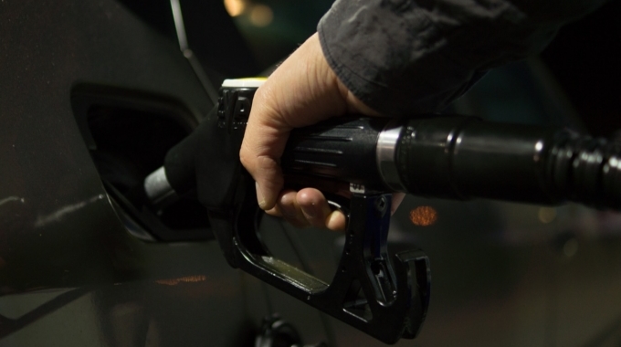 Gasolina subió de precio, pero el Gobierno asegura que Colombia no tiene el combustible más caro de América 2 gasolina alza