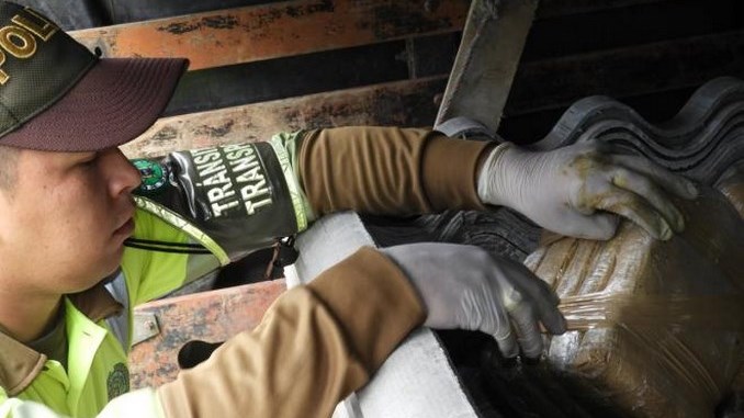 Autoridades incautaron 379 mil gramos de marihuana cripy camuflados en un vehículo en Norte de Santander