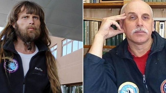 Apuñalo-a-su-colega-porque-le-contó-el-final-de-un-libro