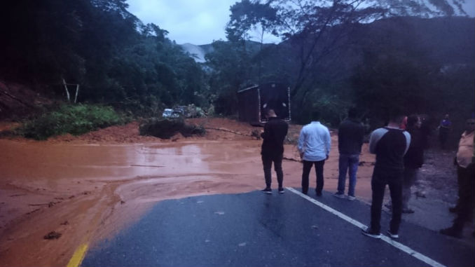 Autopista_Medellin_Bogota
