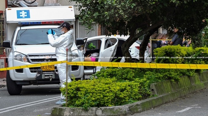 FOTOS: Así fue la inspección técnica del cadáver de la mujer asesinada en Envigado 5 Homicidio_Mujer_Envigado_3.jpg