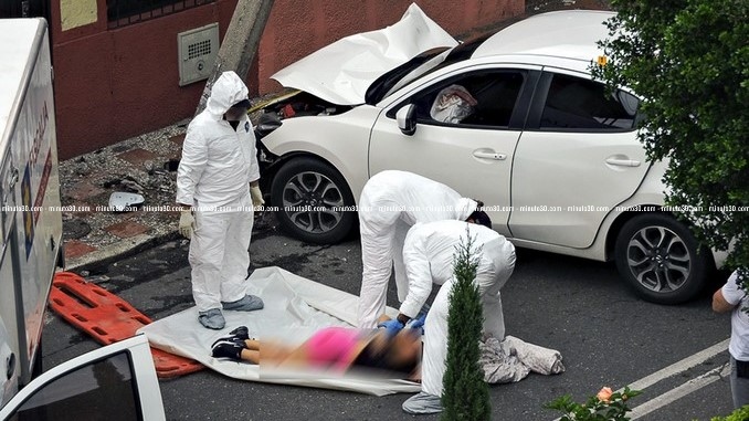 FOTOS: Así fue la inspección técnica del cadáver de la mujer asesinada en Envigado 9 Homicidio_Mujer_Envigado_5.jpg