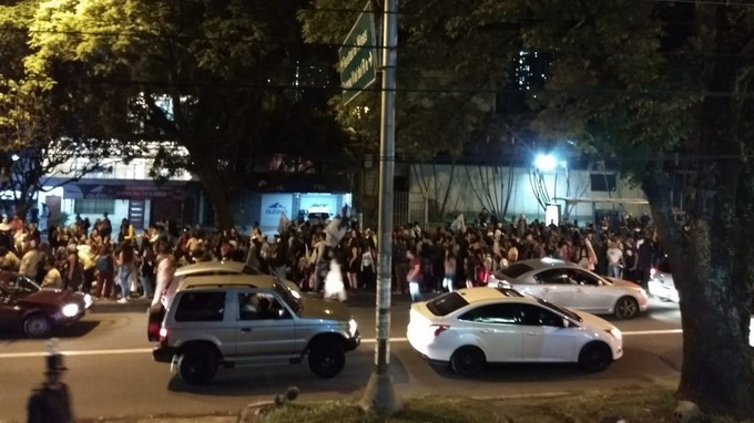 FOTOS: Nuevamente universitarios salen a marchar por las calles de Medellín 4 Manifestacion ciudadana en la 80 3