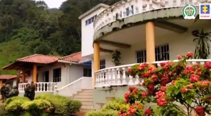 Fiscalía afectó con fines de extinción de dominio 202 bienes del esmeraldero 'Pedro ‘Orejas' y el 'Clan Rincón'