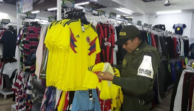 camisetas contrabando