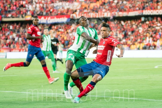 EN FOTOS: Medellín derrotó a Nacional y se metió parcialmente entre los ocho 24 clasico antioque%C3%B1o medellin nacional 12